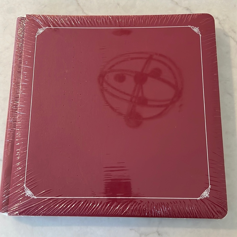 Creative Memories 12x12 scrapbook. Brand new.